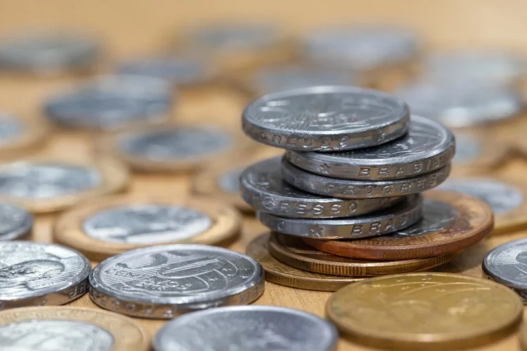 Moeda valiosa de 50 centavos - Imagem: Reprodução.