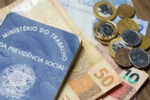 Pagamento da primeira parcela o 13º salário - Imagem: Reprodução.