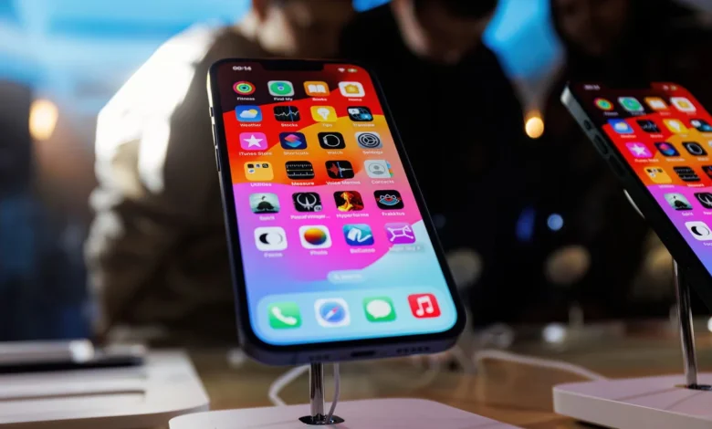 5 celulares semelhantes ao iPhone 17 - Imagem: Reprodução.