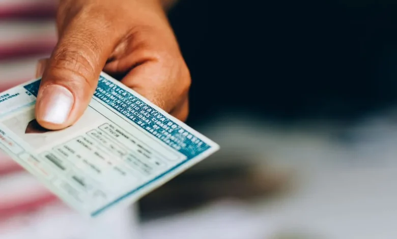 Regras que podem gerar multas e pontos na CNH - Imagem: Reprodução.