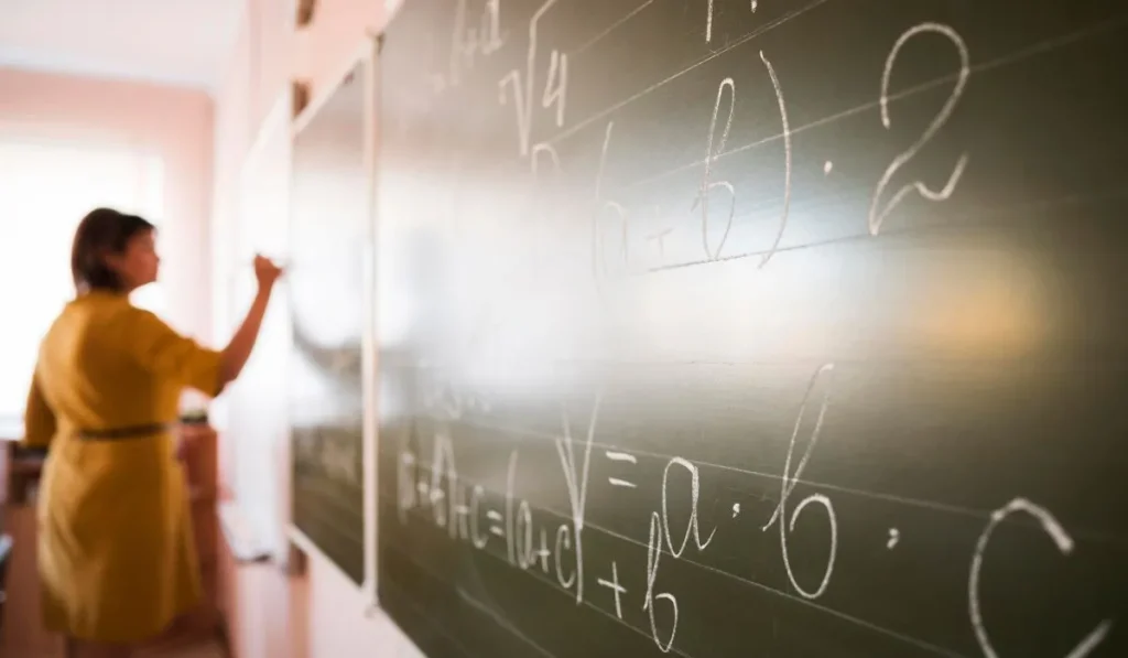 Isenção do Imposto de Renda para professores - Imagem: Reprodução.